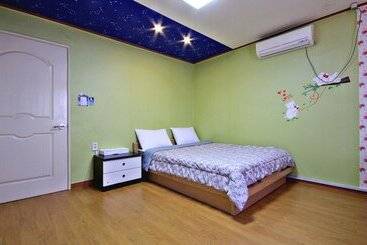 מוטל Gimcheon Xi