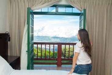 Verdant Hotel & Holistic Experience