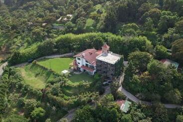 Verdant Hotel & Holistic Experience