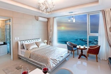 Yangyang Sea View Pension