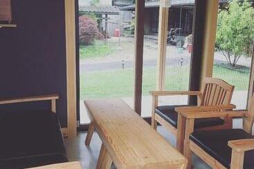 هاستل Guesthouse Kazenowa