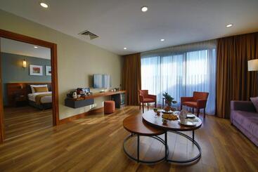 هتل Hilas Thermal Resort Spa & Aqua
