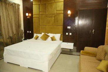 هتل Pak Continental