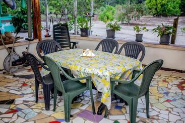 پانسیون Sonja S Guesthouse