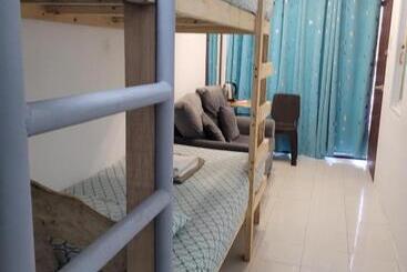 Borj Place