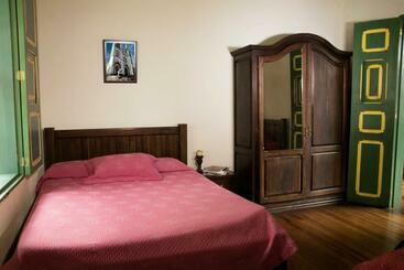 Hotel Calima