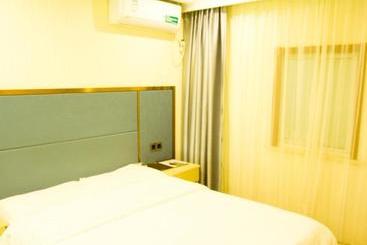 ホテル Greentree Alliance  Yangzhou Baoying County Huaijiang Avenue East Taishan Road