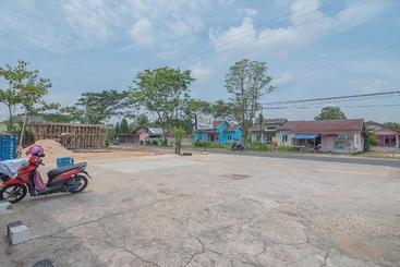 پانسیون Reddoorz Syariah At Jalan Cilik Riwut Kapuas