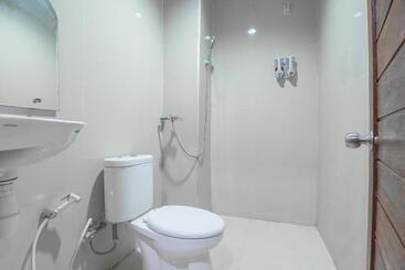 پانسیون Reddoorz Syariah At Jalan Cilik Riwut Kapuas