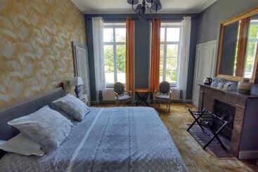 تختخواب و صبحانه Maison Grandsire Chambres D Hôtes
