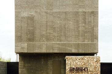 هتل Enishi Resort Villa