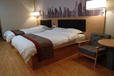 Thank Inn Chain Hotel Qinghai Yushu County Kangba Commercial City