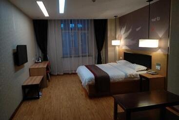 Thank Inn Chain Hotel Qinghai Yushu County Kangba Commercial City