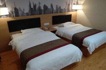 Thank Inn Chain Hotel Qinghai Yushu County Kangba Commercial City