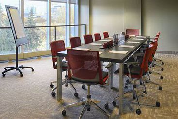 هتل University Of Calgary Accommodations And Events