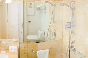 هتل Boutique Le Reve