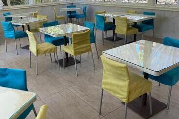 هتل Casale Romano Resort E Relais
