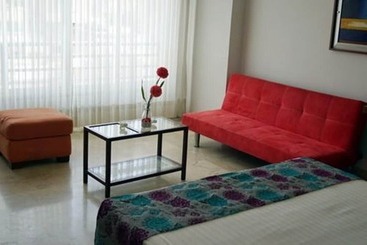 هتل Ayenda 1416 Castellana Real