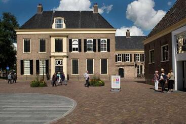 City Hotel De Jonge