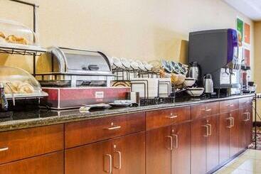 هتل Comfort Inn & Suites Scarborough Portland