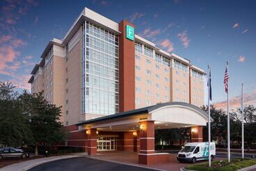 هتل Embassy Suites By Hilton Charleston Airport Convention Ctr