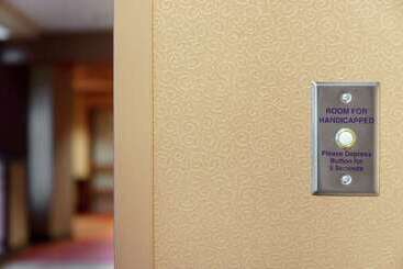 هتل Embassy Suites By Hilton Huntsville