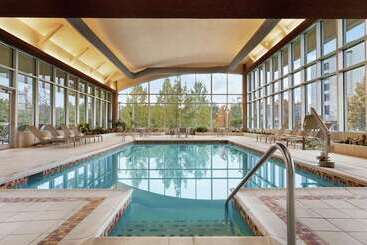 هتل Embassy Suites By Hilton Huntsville