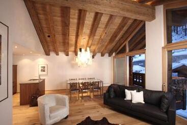 هتل Firefly Luxury Suites