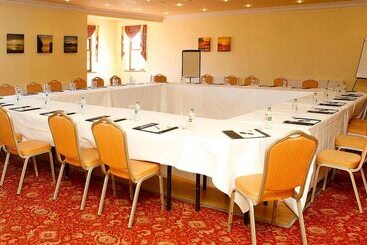 Great National Hotel Ballina
