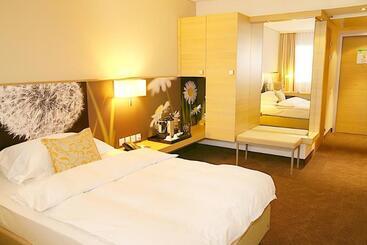 H+ Hotel Zürich