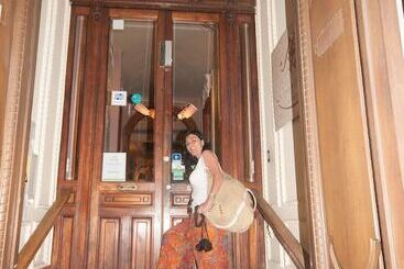 בית מלון כפרי Happy House Hostel