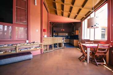 בית מלון כפרי Happy House Hostel