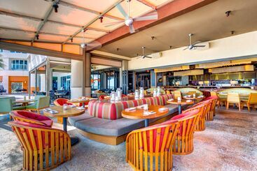 هتل Beach House Fort Lauderdale, a Hilton Resort