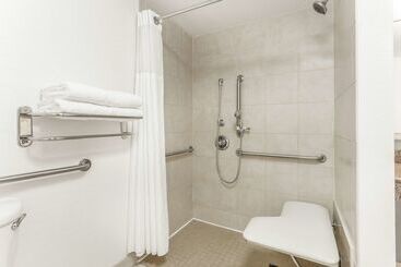 هتل Hilton Garden Inn Albany/suny Area