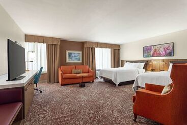 هتل Hilton Garden Inn Allentown Bethlehem Airport