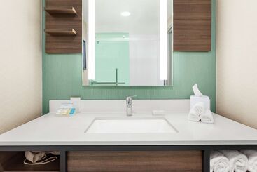 هتل Hilton Garden Inn Allentown Bethlehem Airport