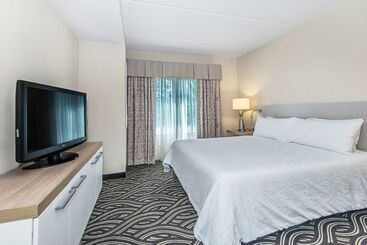 هتل Hilton Garden Inn Charleston Airport