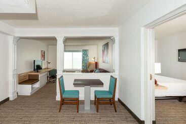 هتل Hilton Garden Inn Daytona Beach Airport