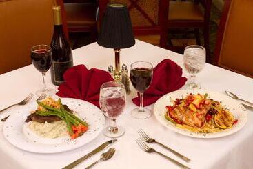 هتل Hilton Garden Inn Daytona Beach Airport