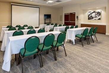 هتل Hilton Garden Inn Daytona Beach Airport