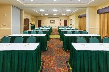 هتل Hilton Garden Inn Daytona Beach Airport