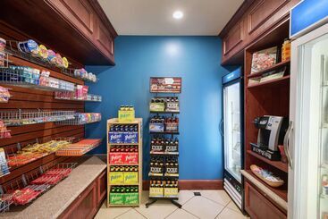 هتل Hilton Garden Inn Dubuque Downtown