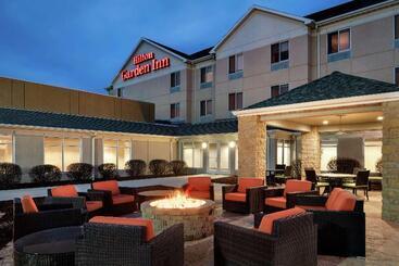 هتل Hilton Garden Inn Dubuque Downtown