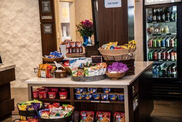 هتل Hilton Garden Inn Fayetteville Fort Liberty