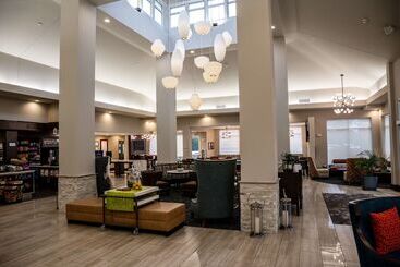 هتل Hilton Garden Inn Fayetteville Fort Liberty