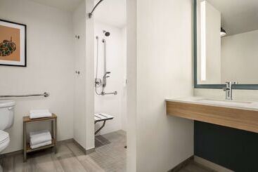 هتل Hilton Garden Inn Fort Collins