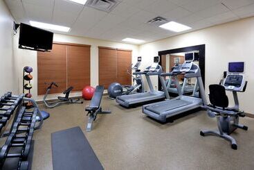 هتل Hilton Garden Inn Greensboro