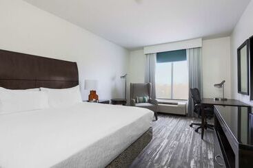 هتل Hilton Garden Inn Norman