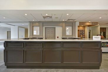 هتل Hilton Garden Inn Panama City