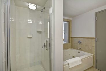 هتل Hilton Garden Inn Panama City